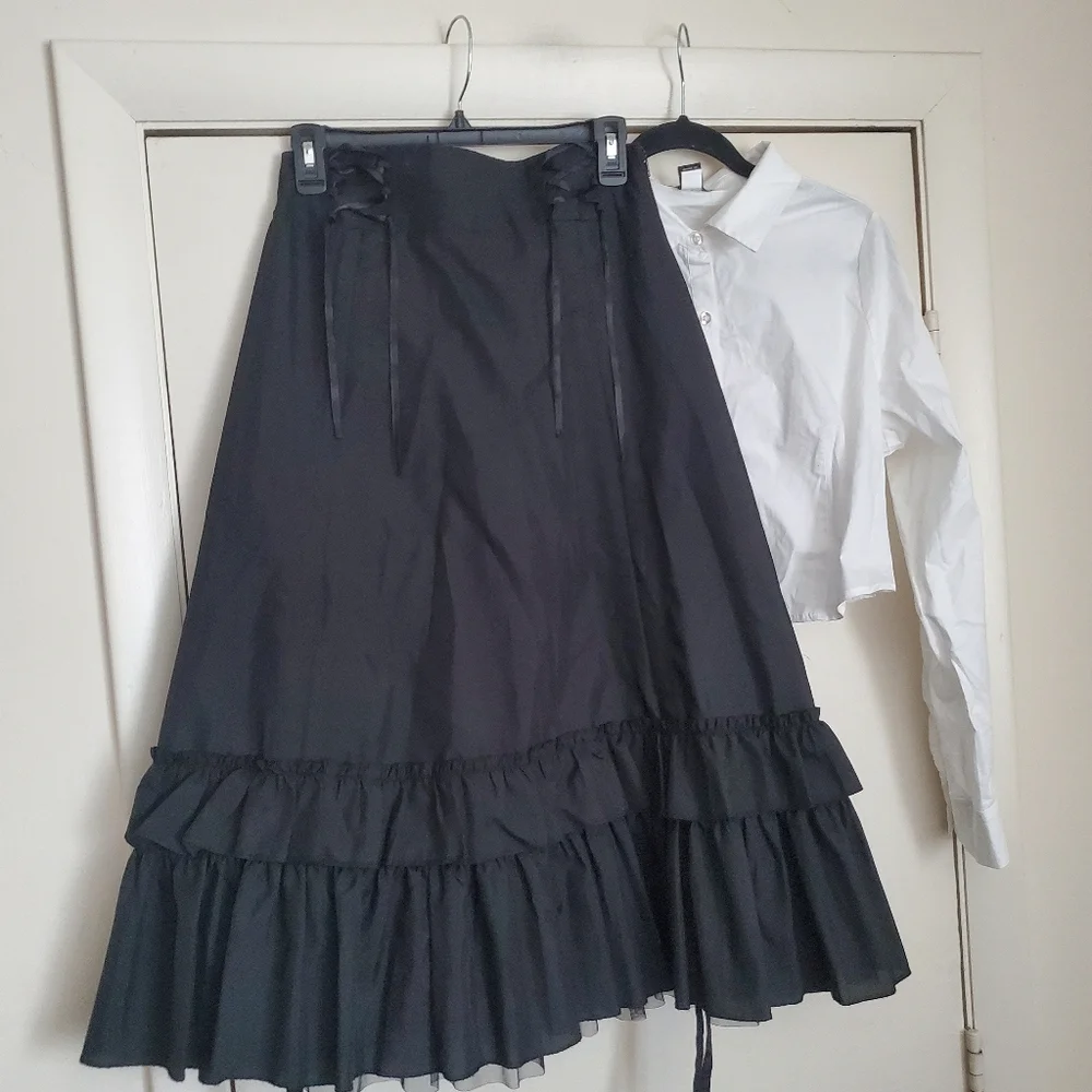 Vampire Freaks Black Ruffled Cassandra Skirt - Picture 10 of 15